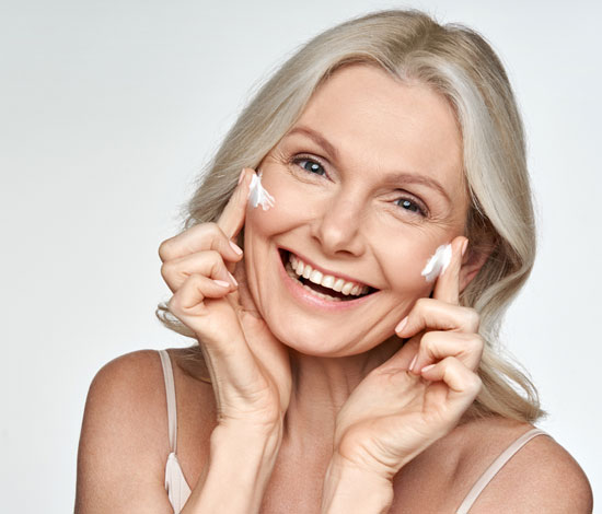 Illumina Rewind Anti-Aging Serum uses